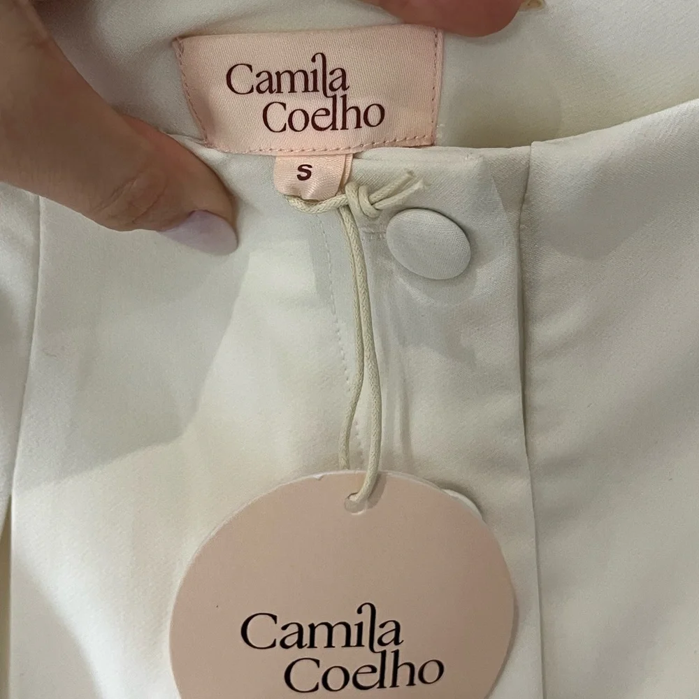 Camila Coelho- Paulina Short - Picture 4 of 4